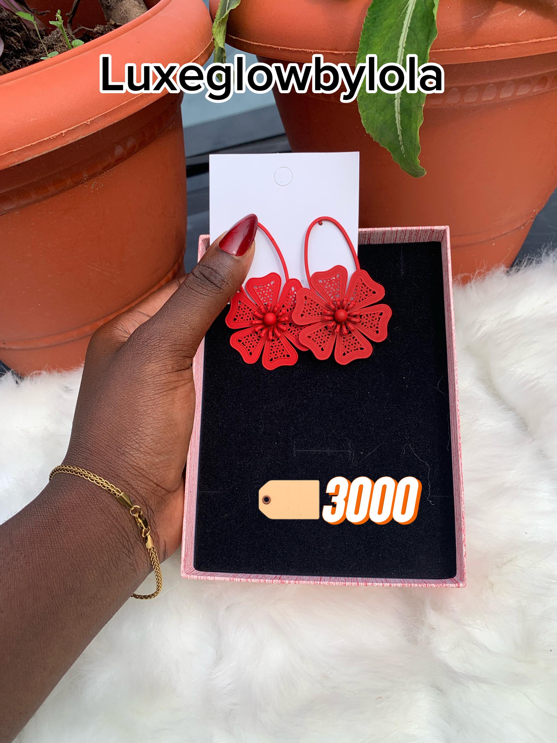 Luxeglowbylola
