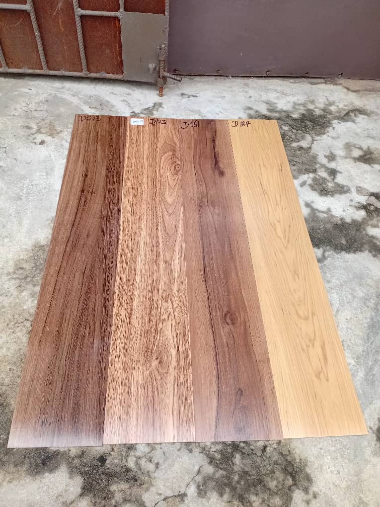 Vinly floor